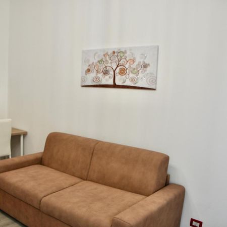 M.Aurelio Red Appartement Milaan Buitenkant foto