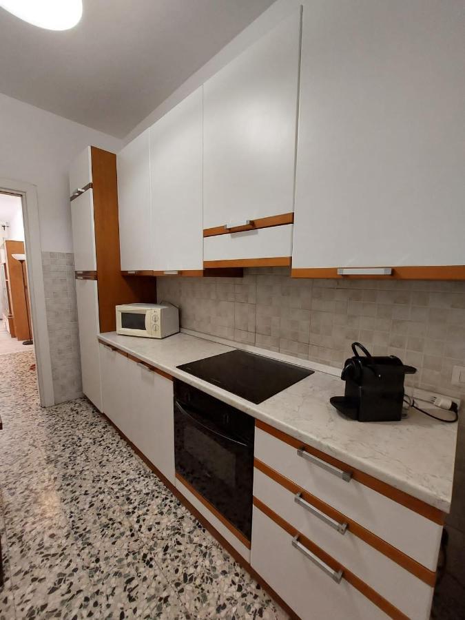 M.Aurelio Red Appartement Milaan Buitenkant foto