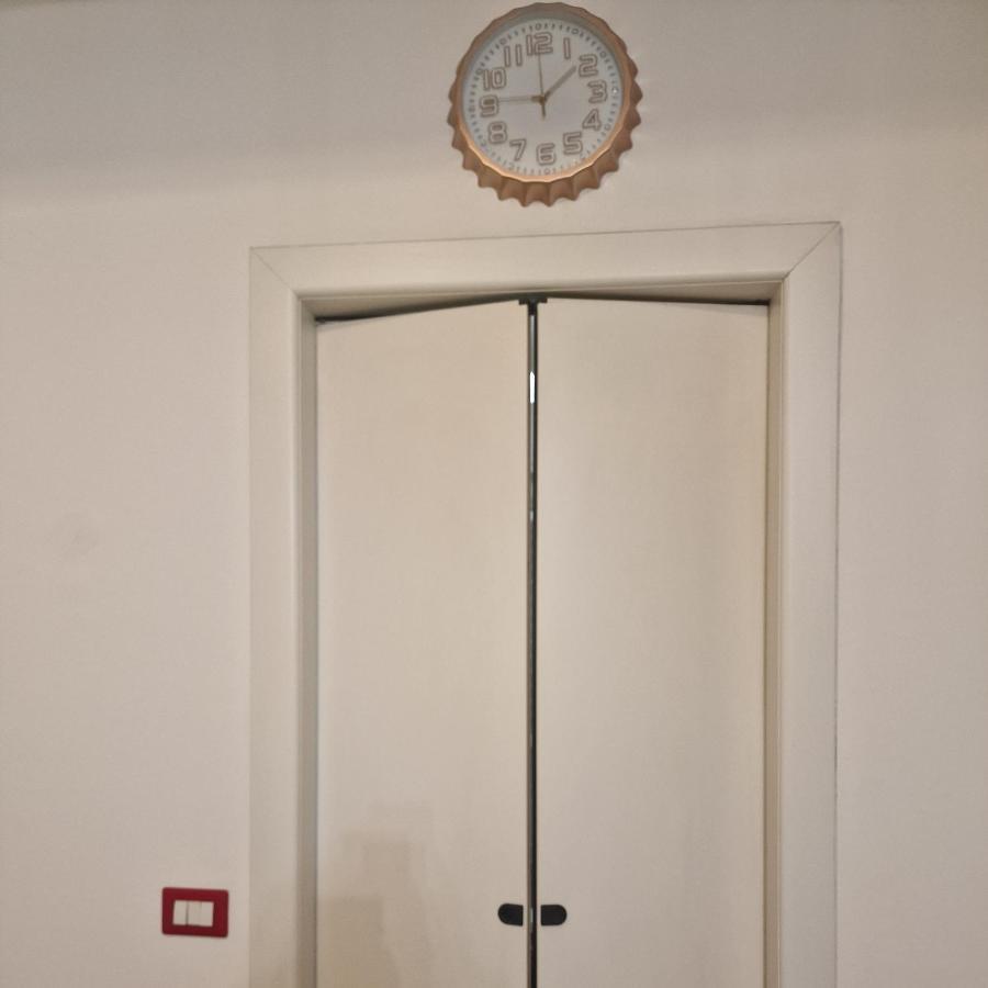 M.Aurelio Red Appartement Milaan Buitenkant foto