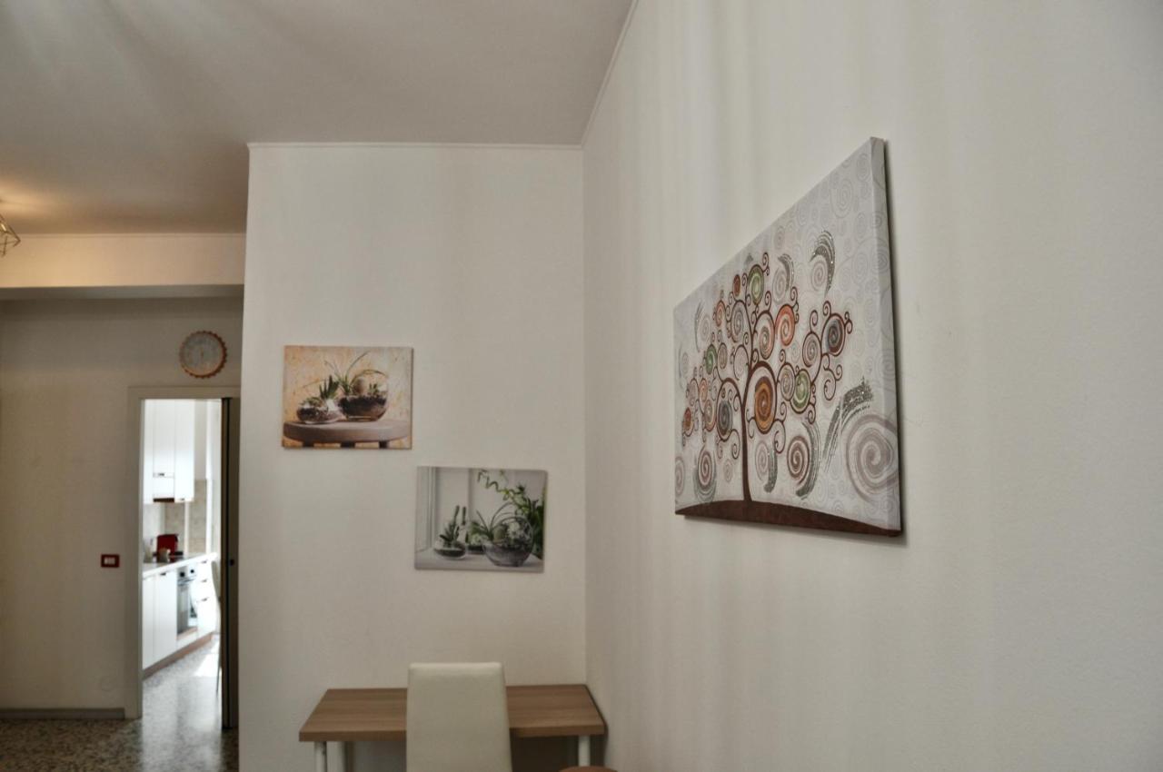 M.Aurelio Red Appartement Milaan Buitenkant foto