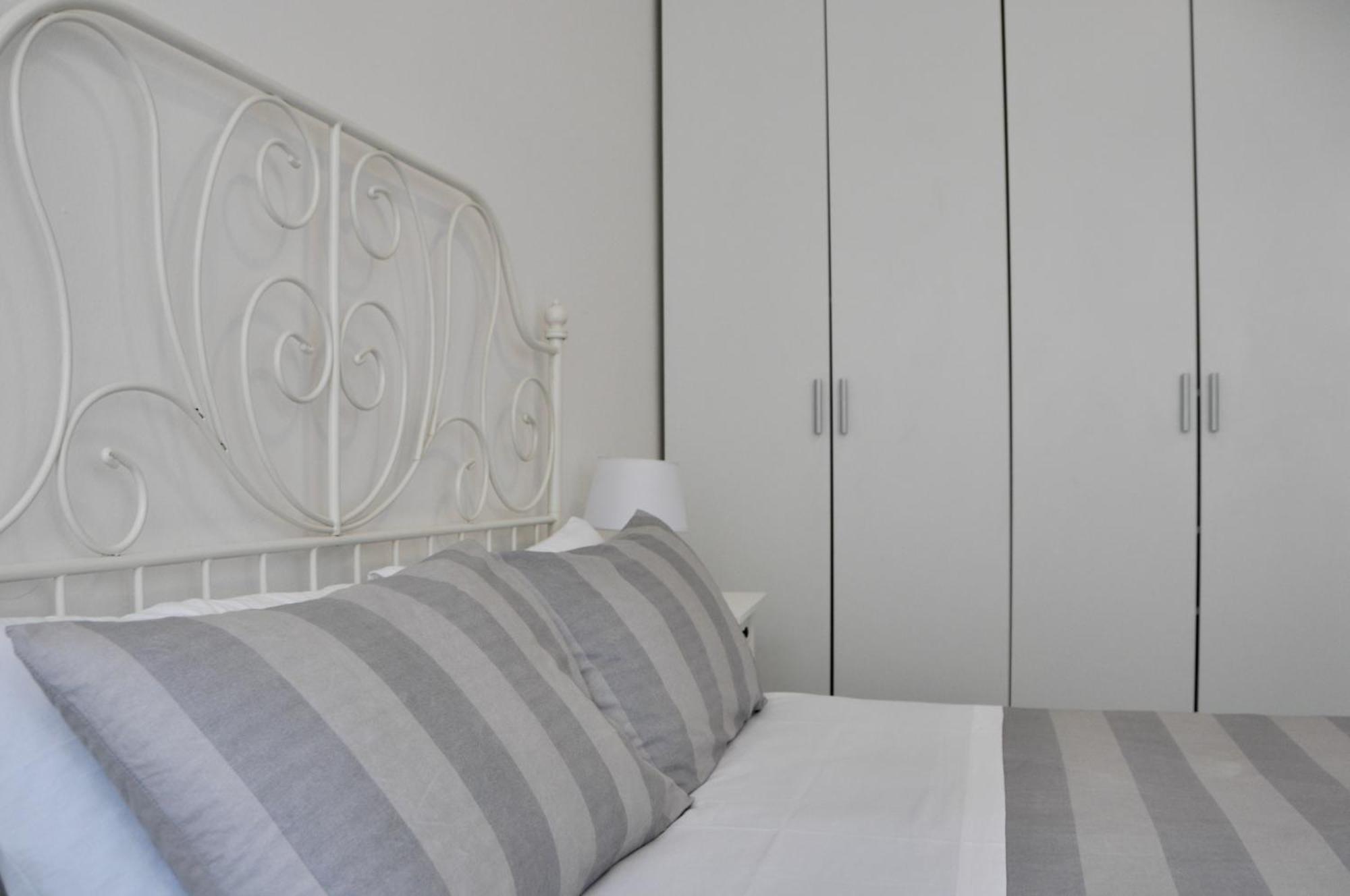 M.Aurelio Red Appartement Milaan Buitenkant foto